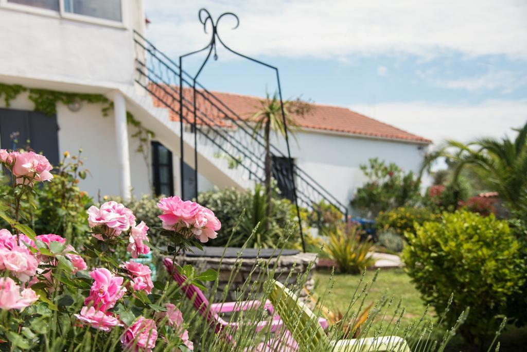 Motel Saint Georges D'Oleron Exteriör bild