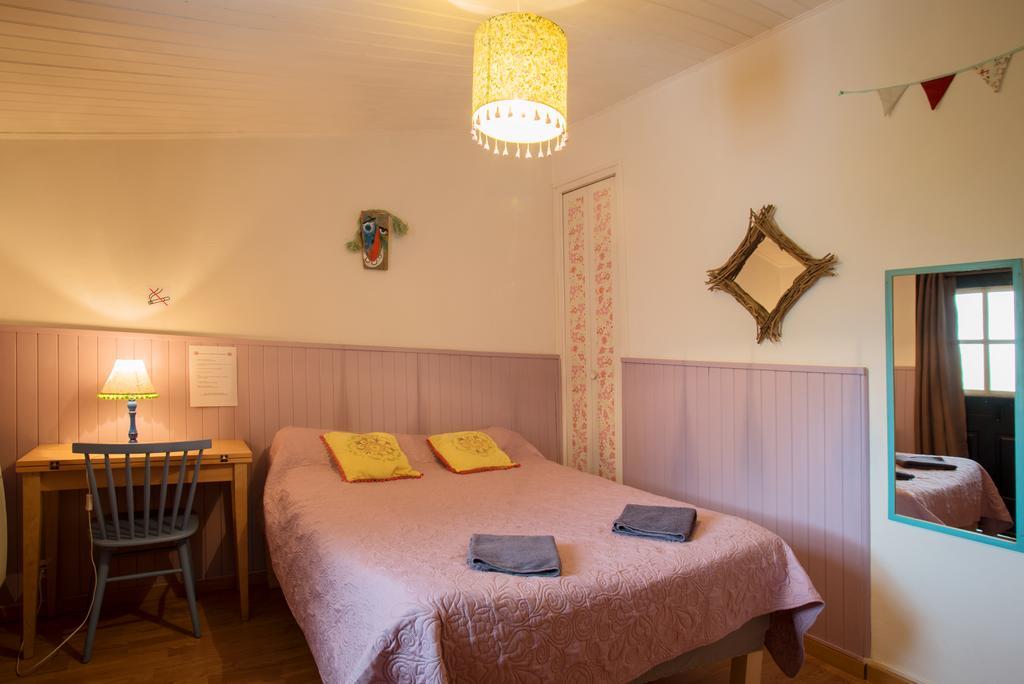 Motel Saint Georges D'Oleron Exteriör bild